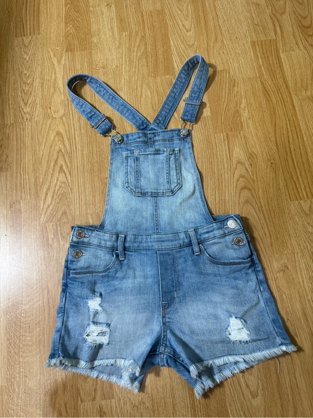 H & M Girl's Light Wash Denim Short Overalls - Size 10-11